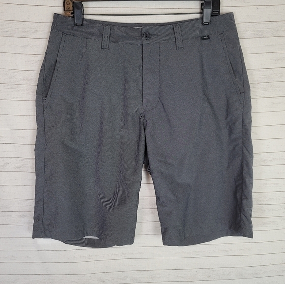 Travis Mathew Sand Harbor Shorts in  Dark Gray, sz 32 - Picture 1 of 10